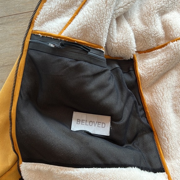 Yellow HELLY HANSEN cord jacket-XL - Picture 3 of 7